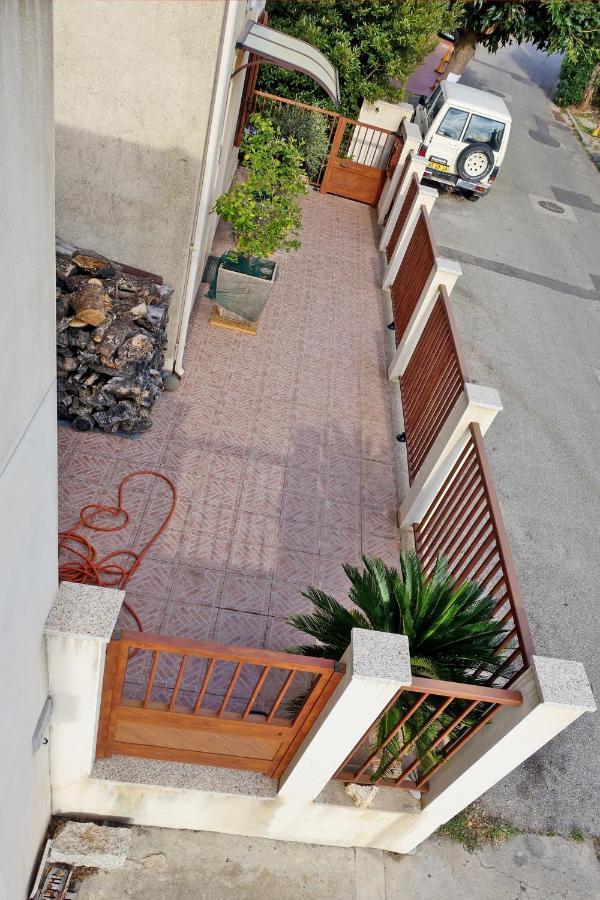 Casa Nepita Sur Vue Grandiose Lägenhet Santa-Lucia-di-Tallano Exteriör bild
